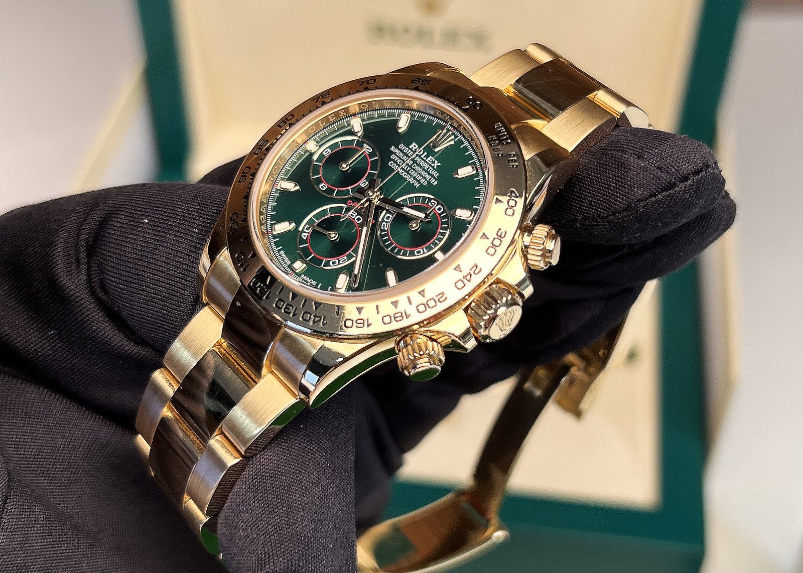 Rolex Daytona 116508 John Mayer yellow gold green dial
